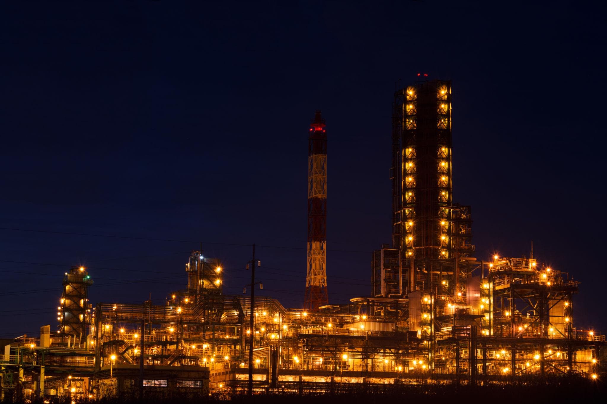 ОХУ дотоодын үнээр түлш нийлүүлэхээр болж, шатахууны үнэ өсөхгүй гэв