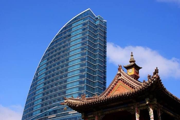 Улаанбаатар хотод хур тунадас орохгүй +22 градус дулаан