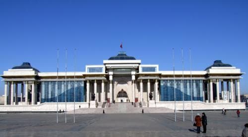 Улаанбаатар хотод +23 хэмийн дулаан